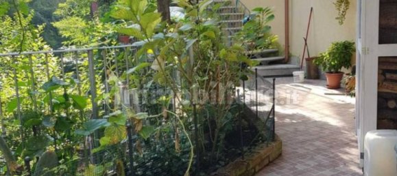 3 bedrooms House in Carrara, Italy No. 45849 5