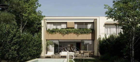 4 bedrooms Land in Porto, Portugal No. 195040 2