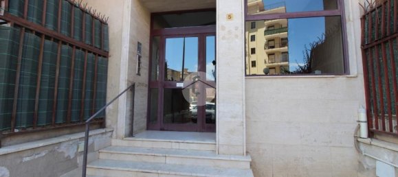 4 rooms Apartment in Palermo, Italy No. 268906 23