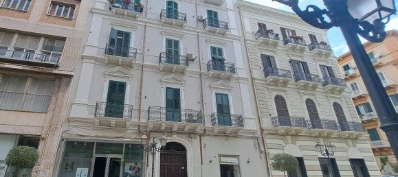 Apartamento de 3 divisões em Taranto, Italy N.º 286970 2