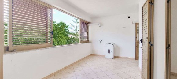 582m² Building in Sardinia, Italy No. 257920 22