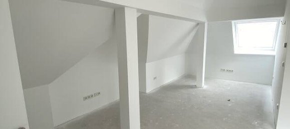 Duplex T5 em Duisburg, Germany N.º 15053 25