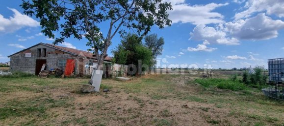 2 bedrooms House in Bondeno, Italy No. 351908 10