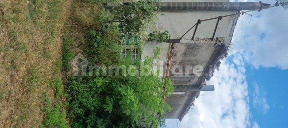 2 bedrooms House in Bondeno, Italy No. 351908 9