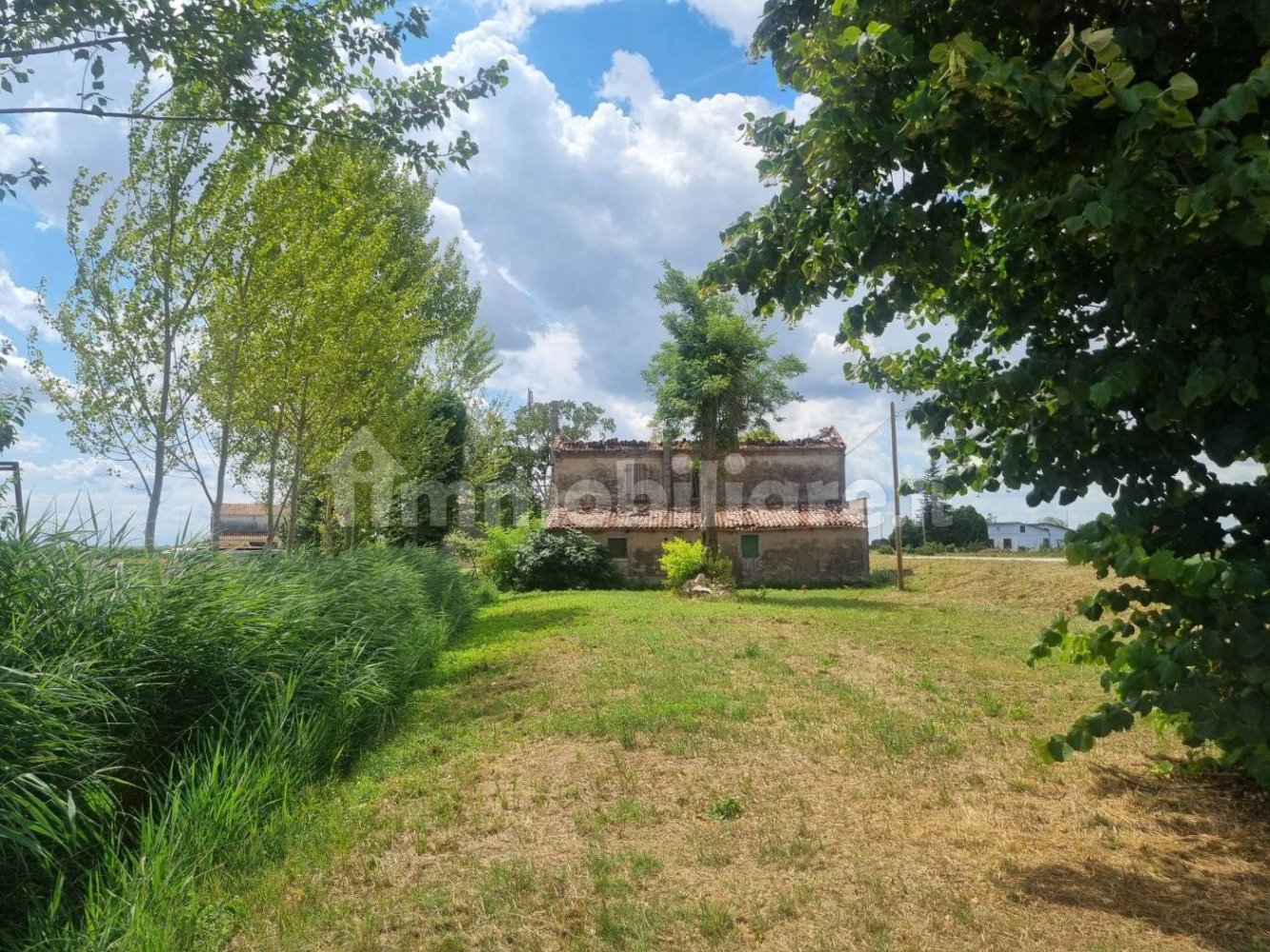 2 bedrooms House in Bondeno, Italy No. 351908