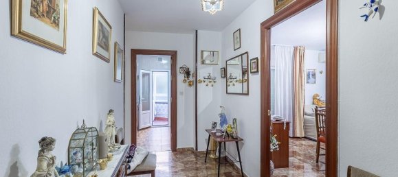 4 bedrooms Apartment in Granada, Spain No. 142741 8