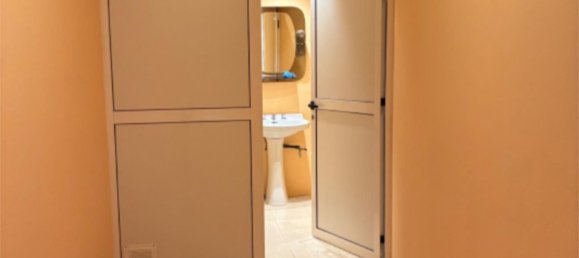  عقار تجاري في San Andres del Rabanedo, Spain 112متر مربع رقم 142914 14