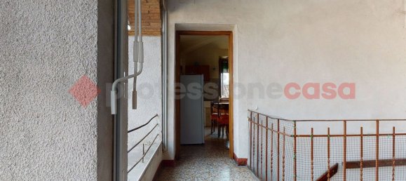 Casa de 5 habitaciónes en Barga, Italy No. 233103 4