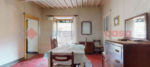 Casa de 5 habitaciónes en Barga, Italy No. 233103 11