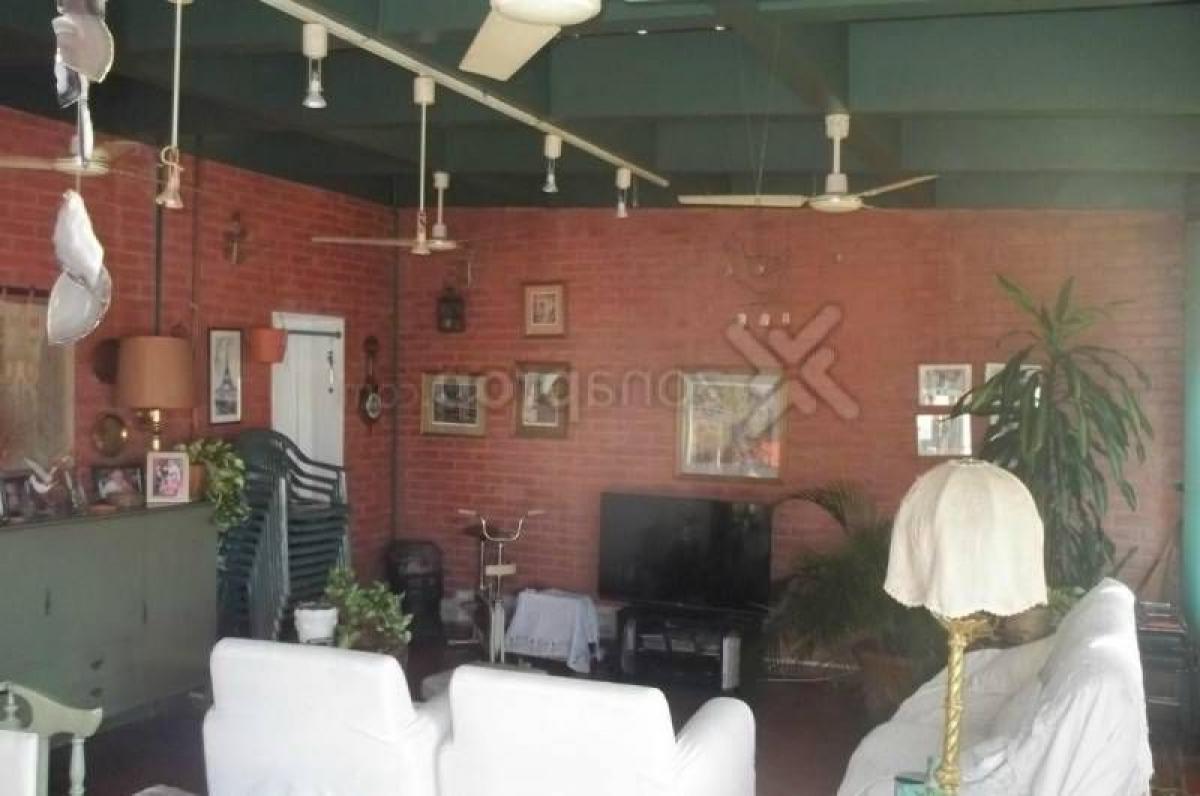 4 bedrooms Apartment in Buenos Aires, Argentina No. 96089