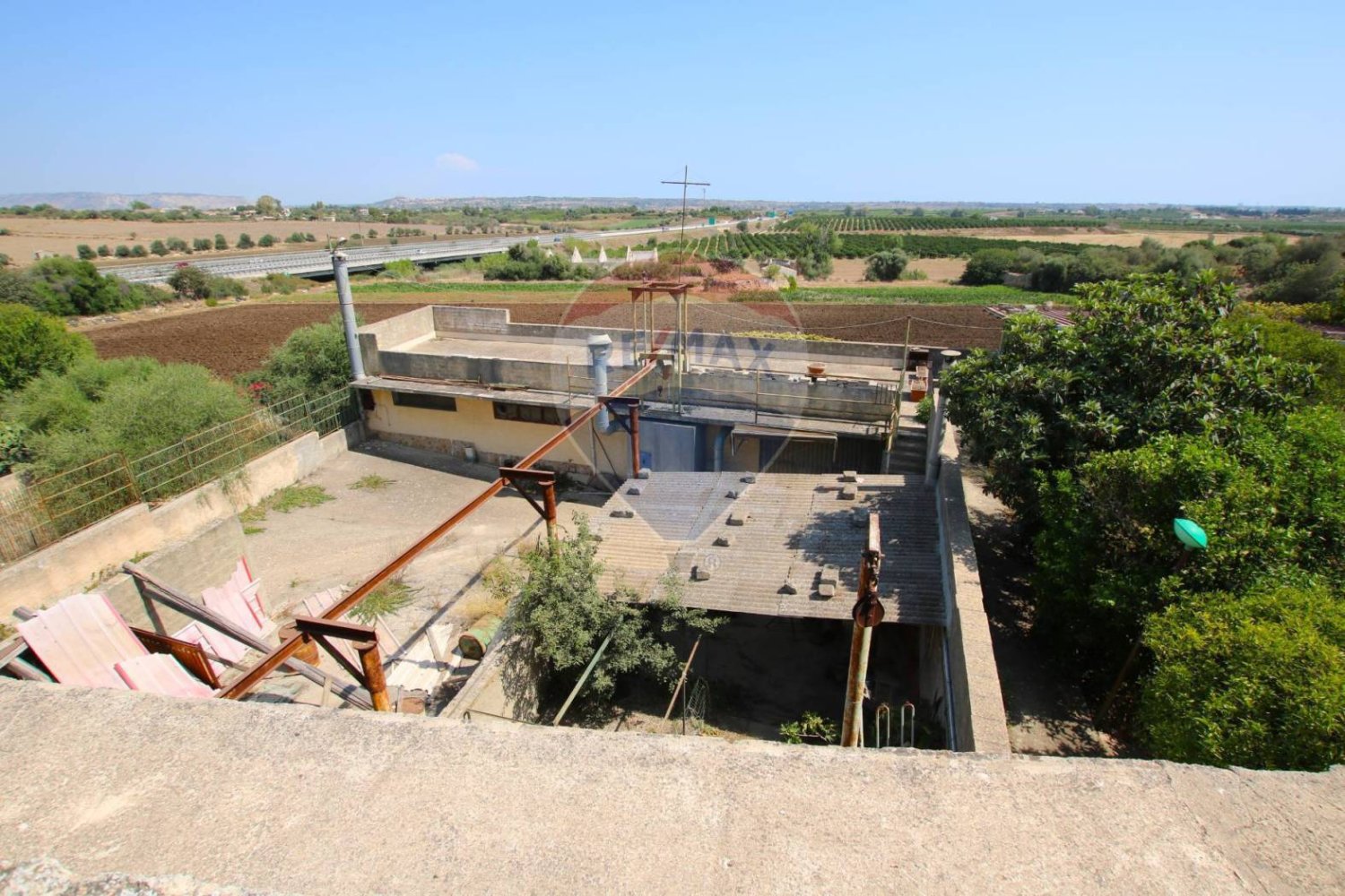 4 rooms Commercial property in Syracuse, Italy No. 243197