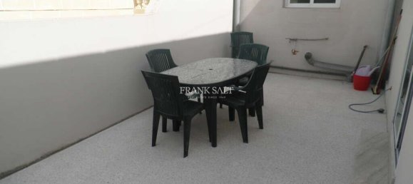 4 غرف نوم طابقين في Mosta, Malta رقم 10702 13