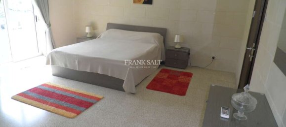 4 غرف نوم طابقين في Mosta, Malta رقم 10702 6