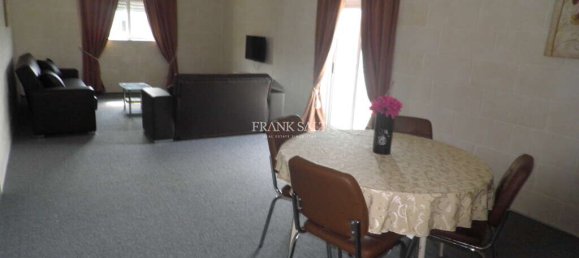 4 غرف نوم طابقين في Mosta, Malta رقم 10702 4