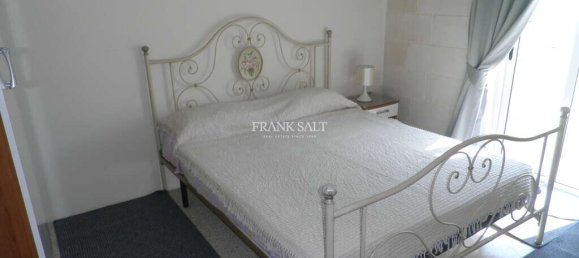 4 غرف نوم طابقين في Mosta, Malta رقم 10702 8