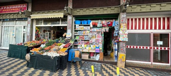 20m² Commercial property in Portici, Italy No. 136678 12