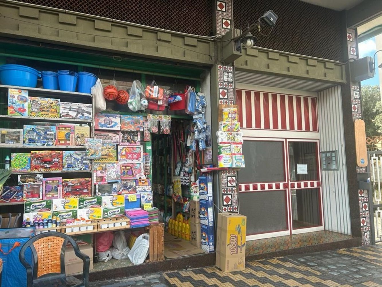 20m² Commercial property in Portici, Italy No. 136678