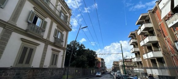 20m² Commercial property in Portici, Italy No. 136678 2