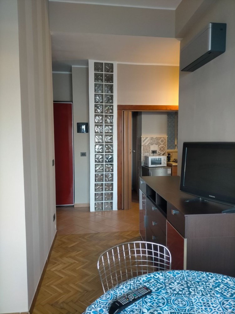 Apartamento de 2 divisões em Messina, Italy N.º 251219
