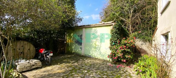 Casa de 5 dormitorios en Viry-Chatillon, France No. 161632 16