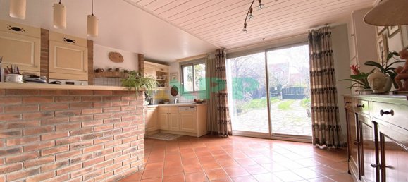 Casa de 5 dormitorios en Viry-Chatillon, France No. 161632 4