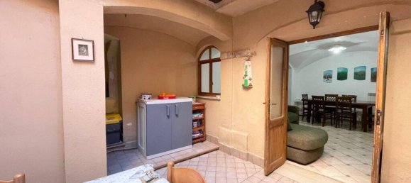  Castillos de 4 dormitorios en Sora, Italy No. 57374 15