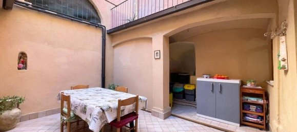  Castillos de 4 dormitorios en Sora, Italy No. 57374 3