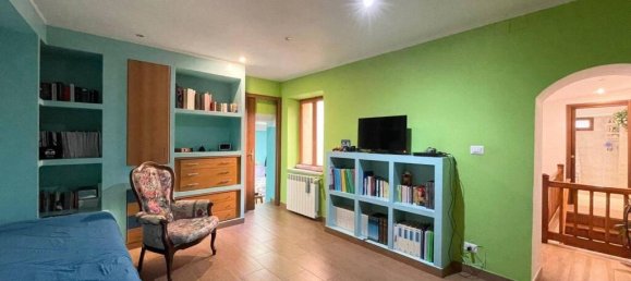  Castillos de 4 dormitorios en Sora, Italy No. 57374 27