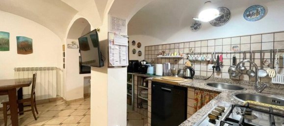  Castillos de 4 dormitorios en Sora, Italy No. 57374 11