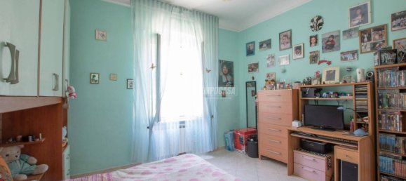 Apartamento de 3 dormitorios en Genoa, Italy No. 174084 17