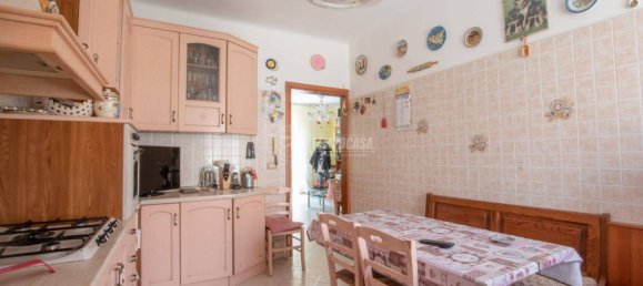 Apartamento de 3 dormitorios en Genoa, Italy No. 174084 24
