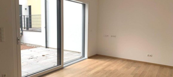 Коммерческая недвижимость с 4 комнатами в Хитцинг, Австрия № 232008 10