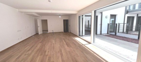 Коммерческая недвижимость с 4 комнатами в Хитцинг, Австрия № 232008 6