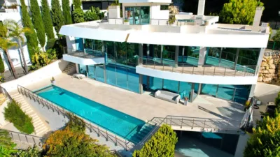 5 bedrooms Villa in Altea, Spain No. 242894