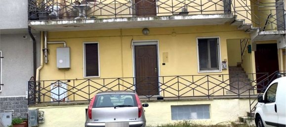 Apartamento de 3 habitaciónes en Garbagnate Milanese, Italy No. 182634 3
