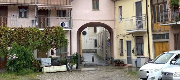 Apartamento de 3 habitaciónes en Garbagnate Milanese, Italy No. 182634 9