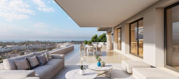 4 bedrooms Villa in Estepona, Spain No. 4617 5