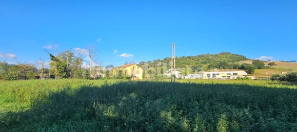 3 bedrooms House in San Severino Marche, Italy No. 109863 9