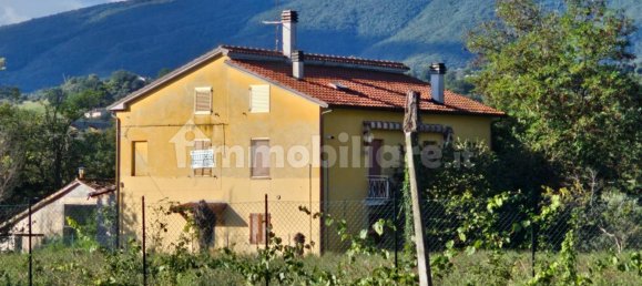 3 bedrooms House in San Severino Marche, Italy No. 109863 11