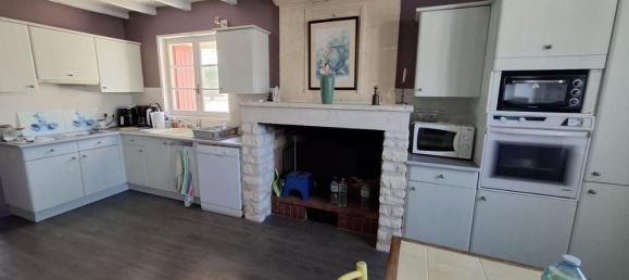 Вилла с 4 спальнями в Приморская Шаранта, Франция № 296097 11