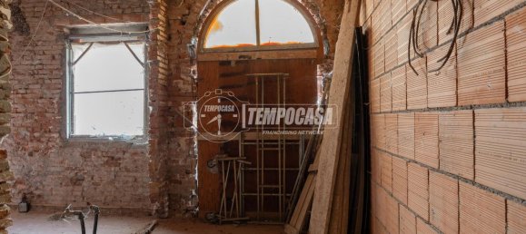 4 rooms Apartment in San Giovanni in Persiceto, Italy No. 143653 6