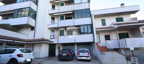 Квартира с 2 спальнями в Торторето, Италия № 341356 20