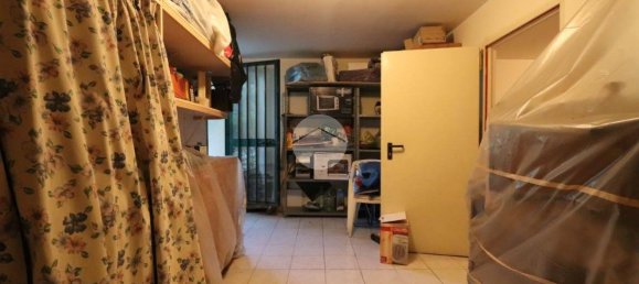 Квартира с 2 спальнями в Торторето, Италия № 341356 17