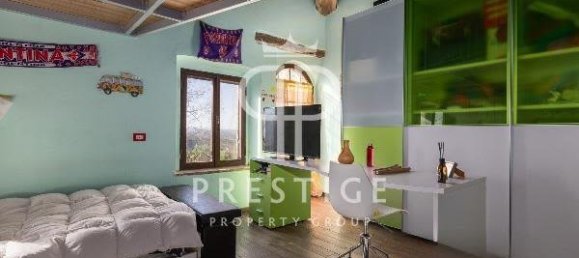 4 bedrooms House in Poggibonsi, Italy No. 271926 4
