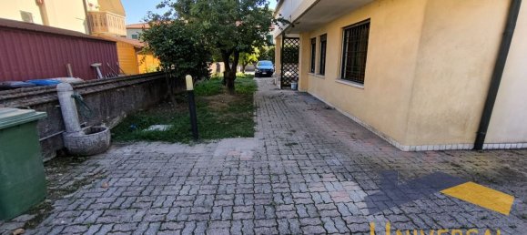 Apartamento de 3 habitaciónes en Villa del Conte, Italy No. 300332 25