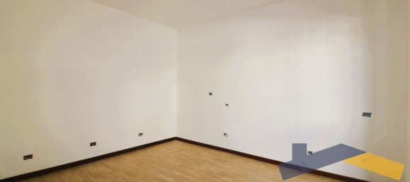 Apartamento de 3 habitaciónes en Villa del Conte, Italy No. 300332 17
