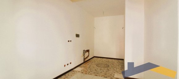 Apartamento de 3 habitaciónes en Villa del Conte, Italy No. 300332 7
