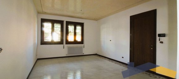 Apartamento de 3 habitaciónes en Villa del Conte, Italy No. 300332 6
