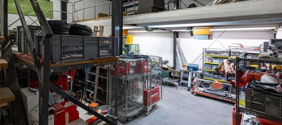 Edificio de 7 habitaciónes en Bochum, Germany No. 37194 9