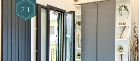 3 rooms Apartment in Florence, Italy No. 117060 25